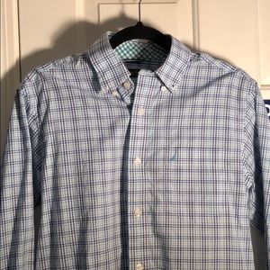 Men’s Nautica Shirt